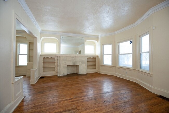 Photo - 3331 E 140th St Unit 3331 E140th 1