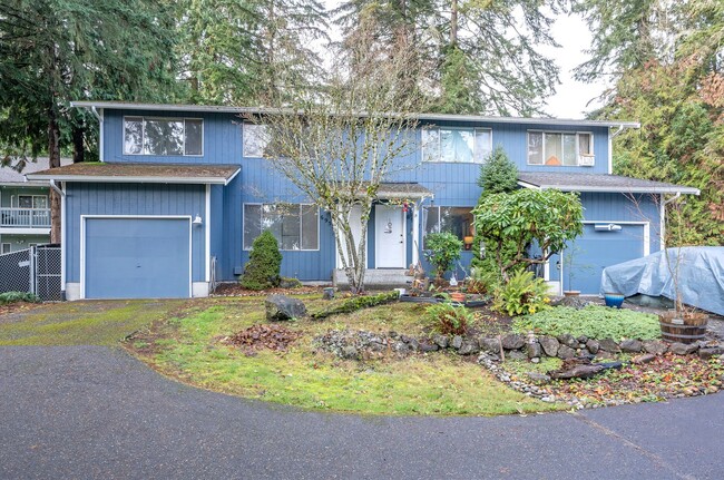 Spacious 3 Bedroom Home in Bremerton! - Spacious 3 Bedroom Home in Bremerton!