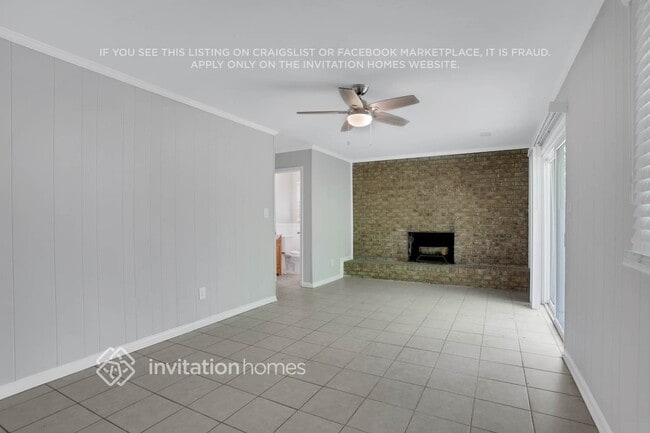 Photo - 2737 Knollview Dr