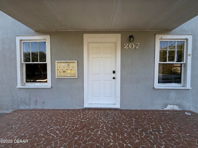 Photo - 207 Francis Parkman Pl Unit 1