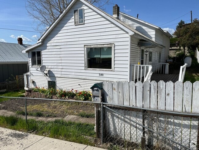 Building Photo - Pet friendly Single Family Home in Potlatch
