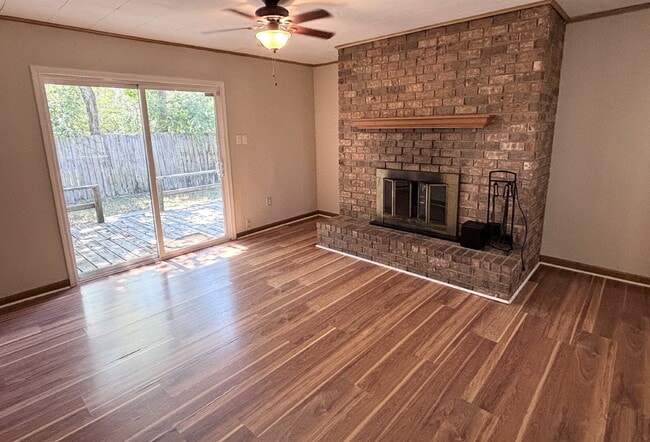 Photo - "Charming 3-Bedroom Home in Mary Esther!"