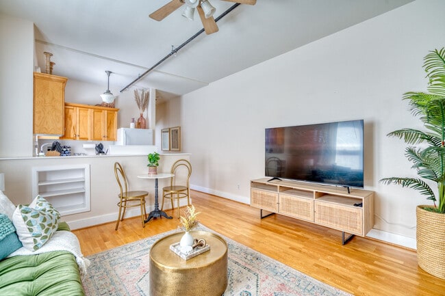 Photo - 4065 N Mississippi Ave Unidad SI ID1611937P