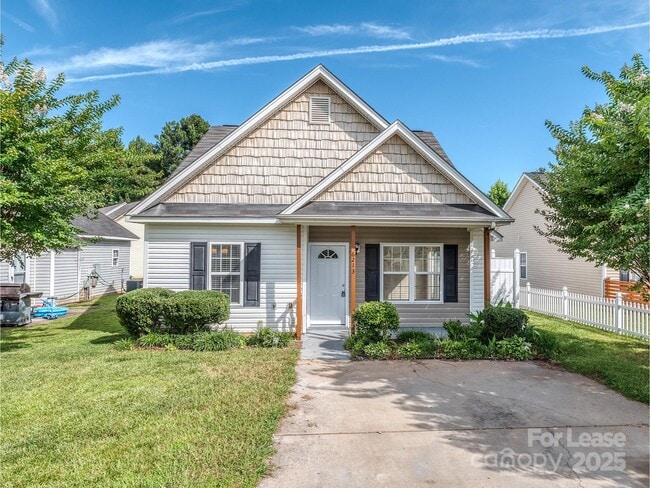 Photo - 6213 Derryfield Dr House