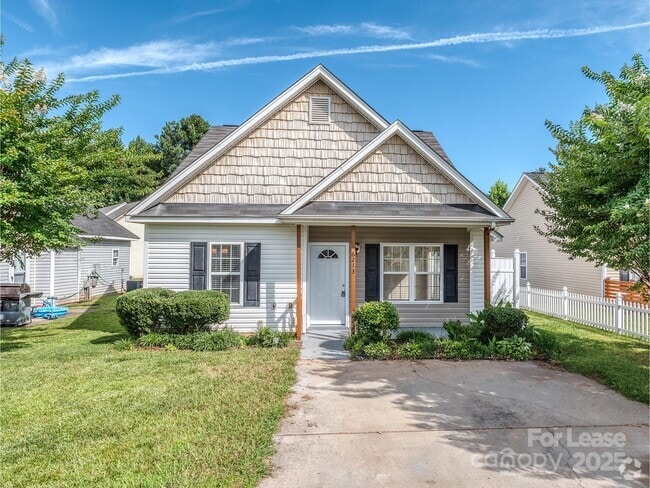 Building Photo - 6213 Derryfield Dr Rental