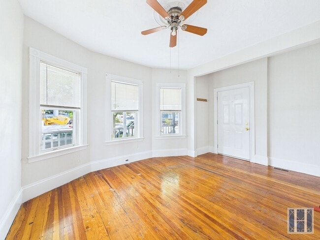 16 Norwood St Unit 1