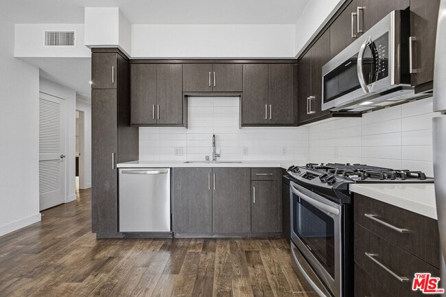 Photo - 10601 Washington Blvd Unit 701