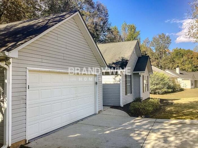 Photo - 150 Wynfield Dr