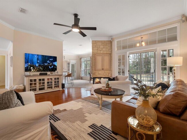 Photo - 4012 Kilmartin Dr