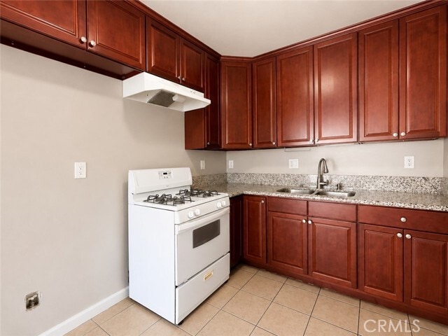 16773 Randall Ave Unidad B