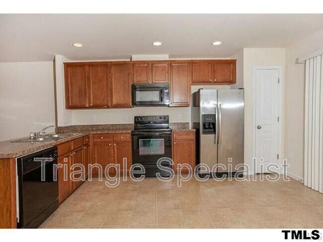Photo - 8549 Quarton Dr
