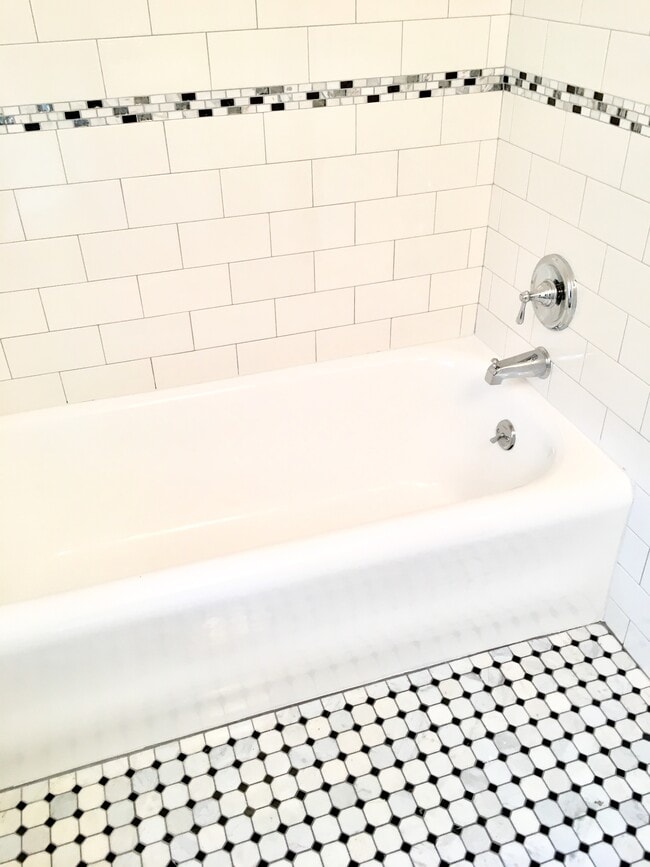 Photo - 2628 Traymore Rd