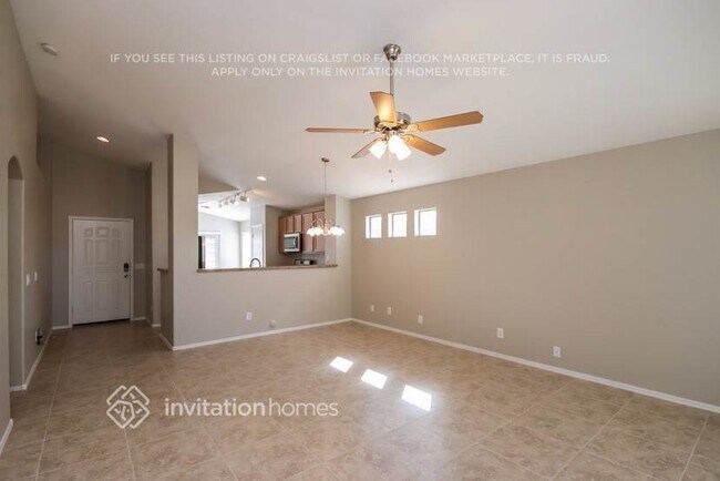 364 S Bermuda Dr