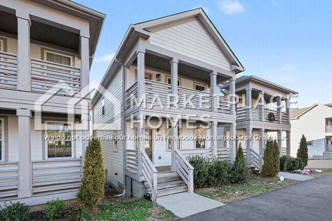 Photo - 2437/109 Bell St