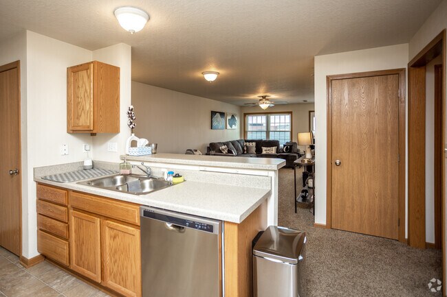 1HAB, 1BA - 819&nbsp;ft² - Tiverton Court Apartments