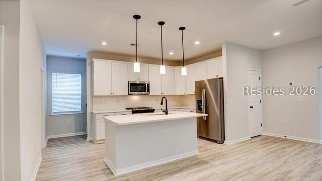 Photo - 179 Garden Row Dr N