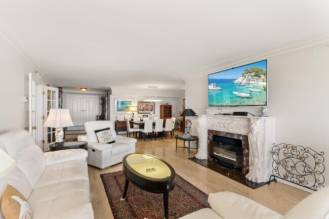 Photo - 1900 Consulate Pl Unit 2002