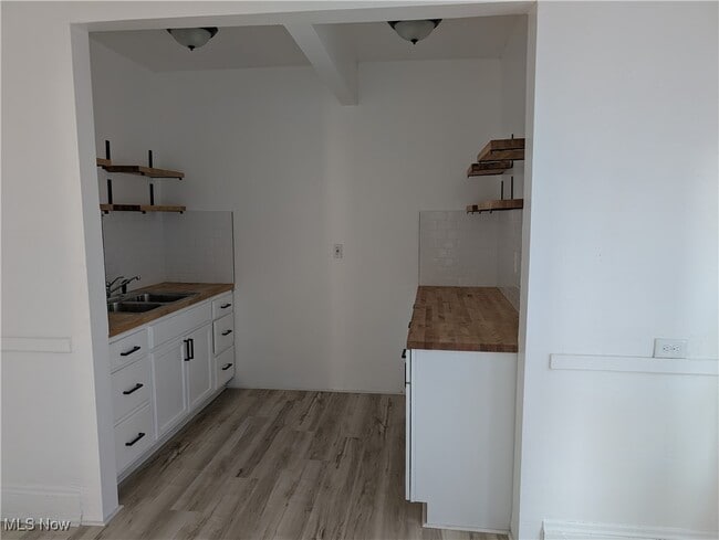 Photo - 2939 E 130th St