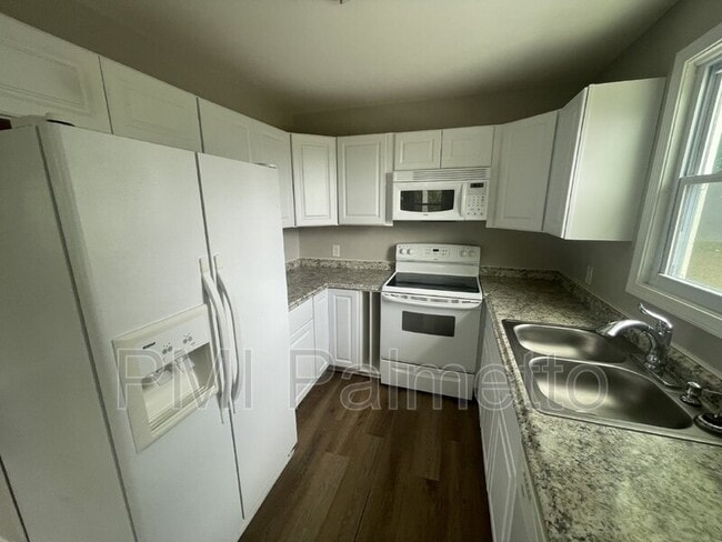 Photo - 1016 Walnut St