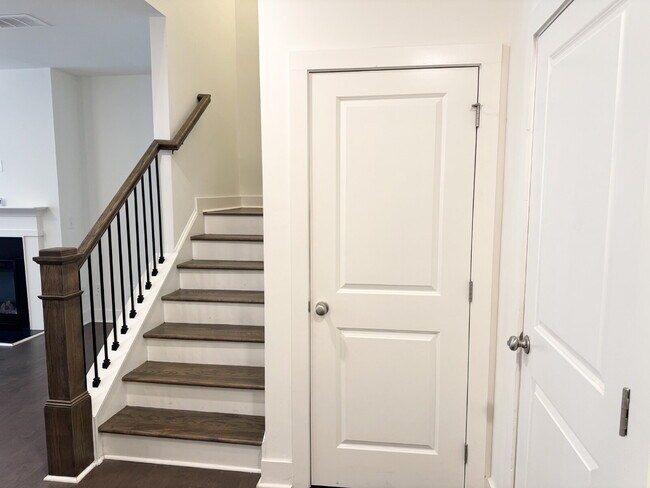 Photo - Stylish 3BR Townhome with Private Yard & T...