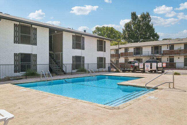 Photo - 1603 S Cooper St Unit Apt. 102
