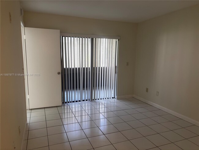 Photo - 14909 SW 104th St Unit 18-11