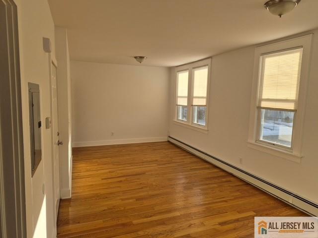 Photo - 110 Willow Ave