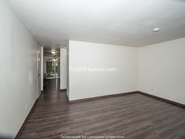 Photo - 5008 SE Woodward St Unit 5008 SE Woodward Street -  2