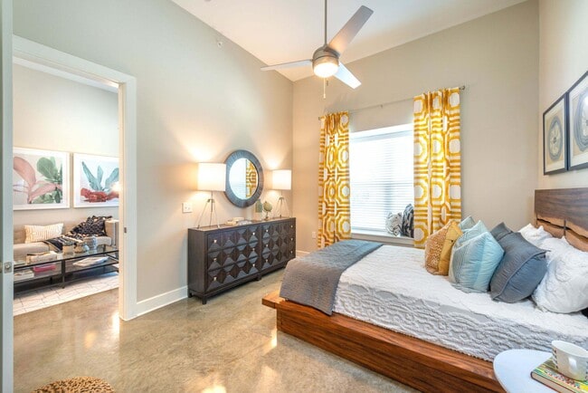 Lakeview Apartments