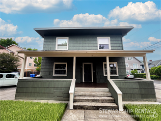 Building Photo - 1543 Ferry St Unit B Rental