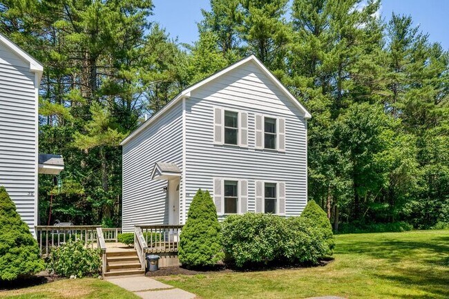 Photo - 10 Rose Terrace Cir