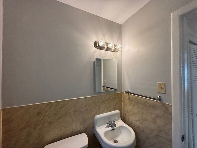 Photo - 4243 Carter Rd