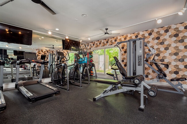 The Ascent at Farmington Hills