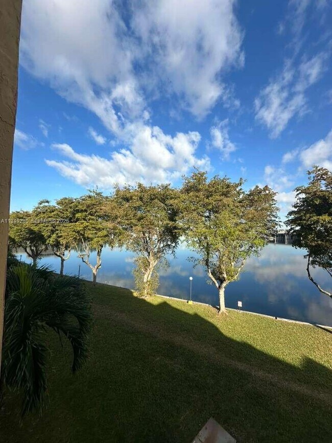 Photo - 4803 NW 7th St Unidad 308-14