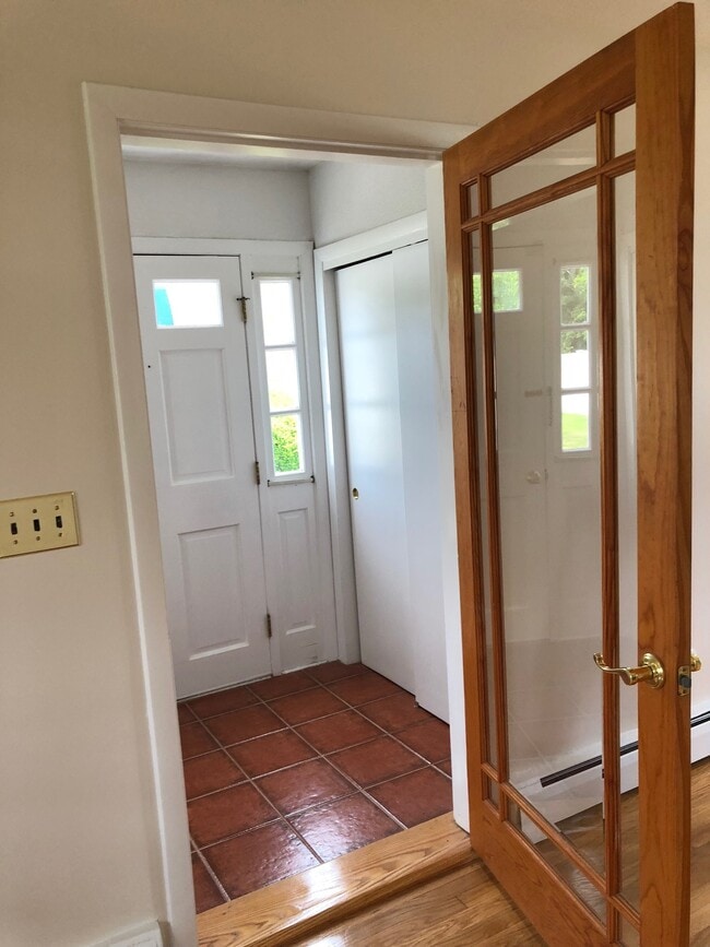 Photo - 92 Emerson Gardens Rd