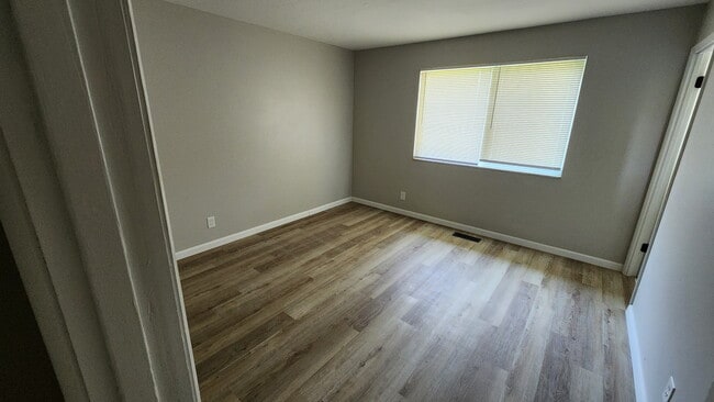 Photo - 2140 Teakwood Manor Dr