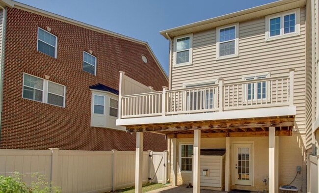 Photo - 3223 Careysbrook Ct