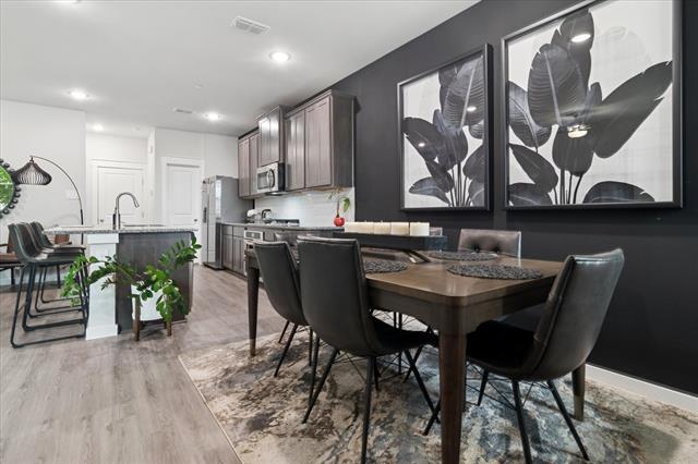 Photo - 3047 Tenor Wy