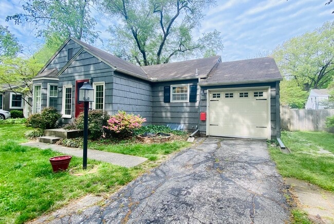 Photo - {6832} Prairie Village Ranch + Perfect Location + Updated + Fenced Yard