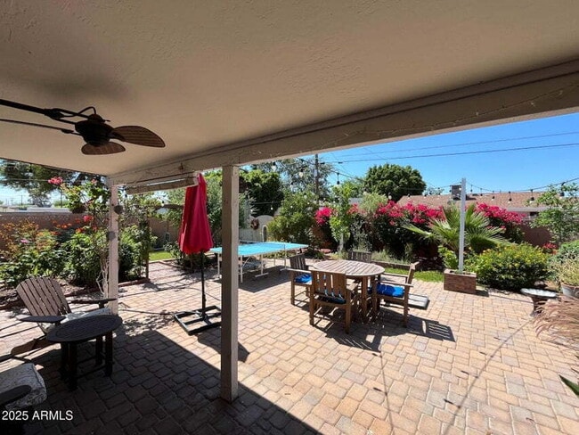 Building Photo - "Charming 2-Bed, 2-Bath Retreat in Heart of Scottsdale – Your Perfect Desert Oasis!"