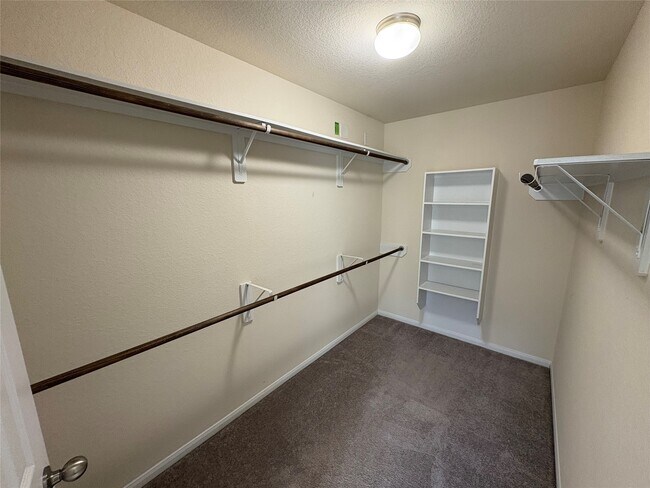 Photo - 18326 W Hardy Rd