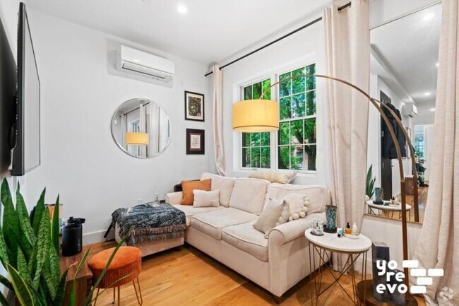 Building Photo - 2 bedroom in Brooklyn NY 11216 Unit 2 Rental