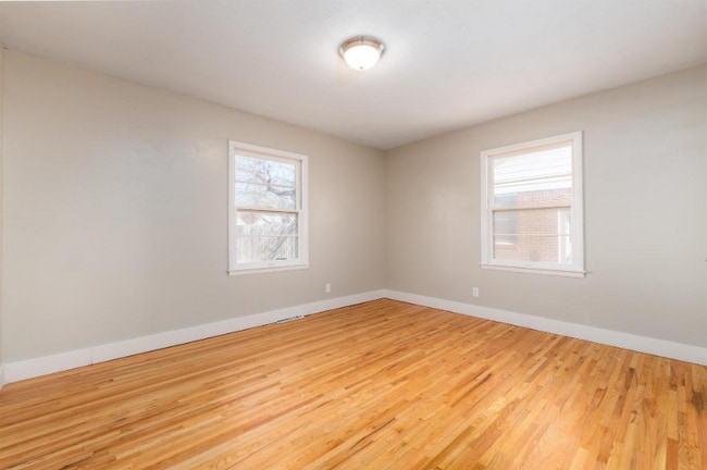 Photo - 7720 E Clay St