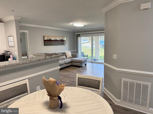 Photo - 1060 Gardenview Loop Unidad 204