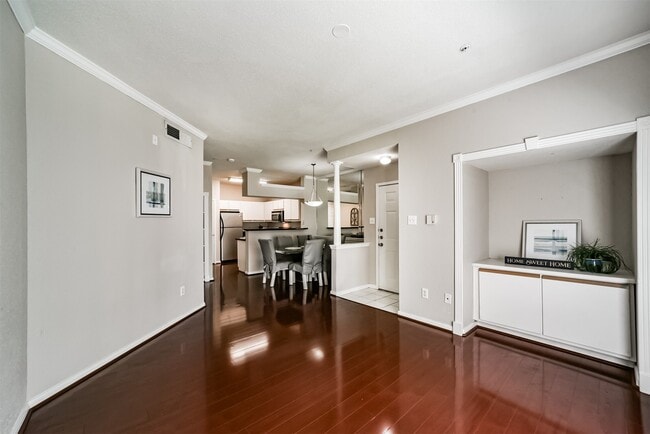 Building Photo - 1330 Old Spanish Trl Unit 2106