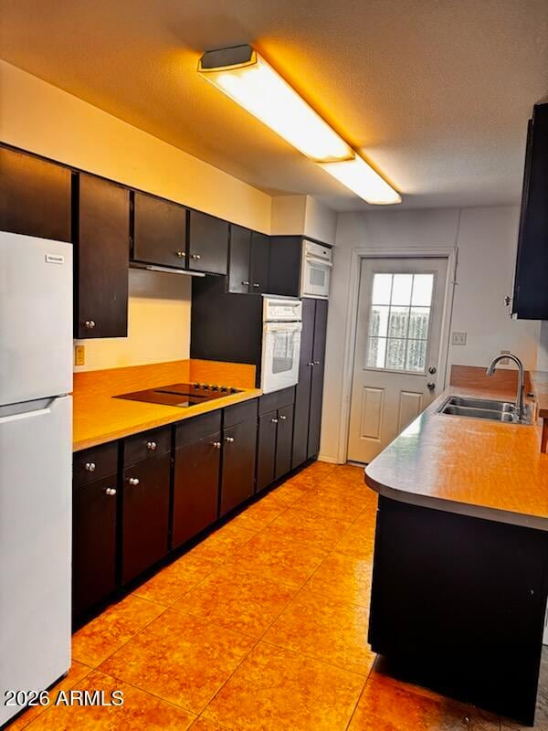 Photo - 133 E Del Rio Dr