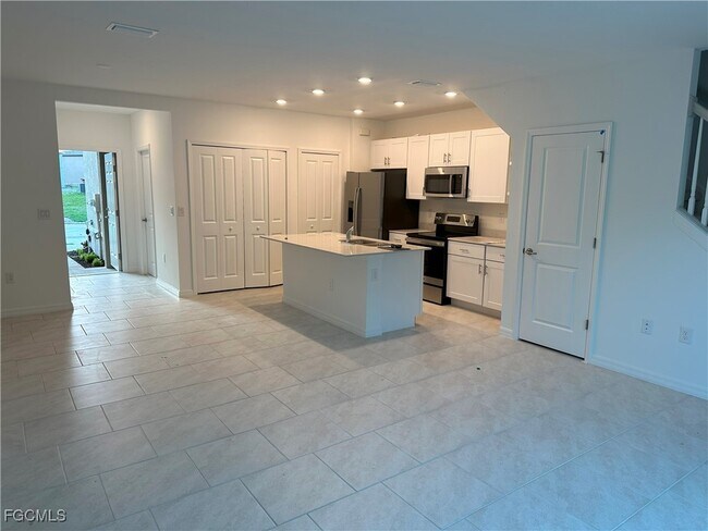 Photo - 14237 Oviedo Pl