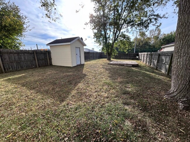 Photo - 205 Ohio Ave W