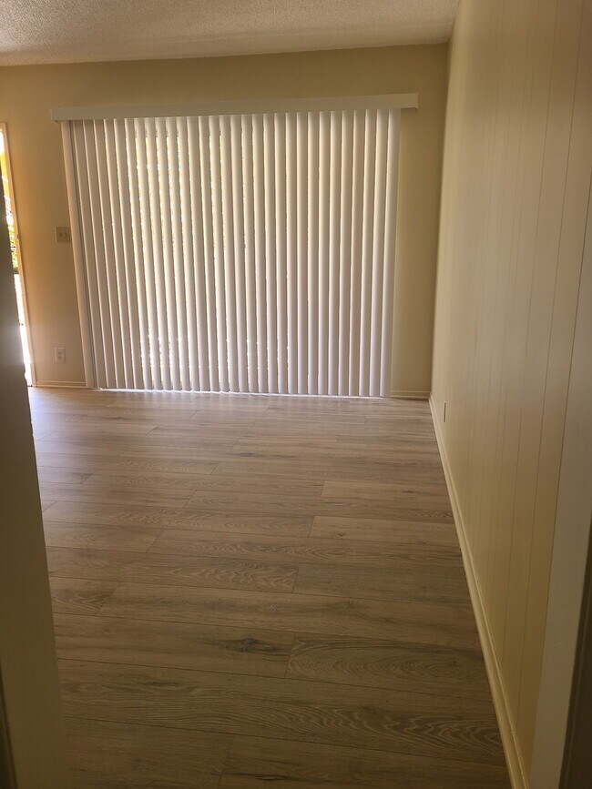 643 Hill St Unidad B