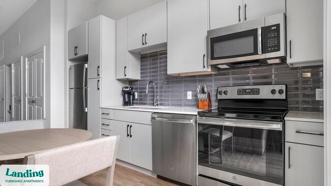 Photo - 545 Foster St Unidad 616.1403759